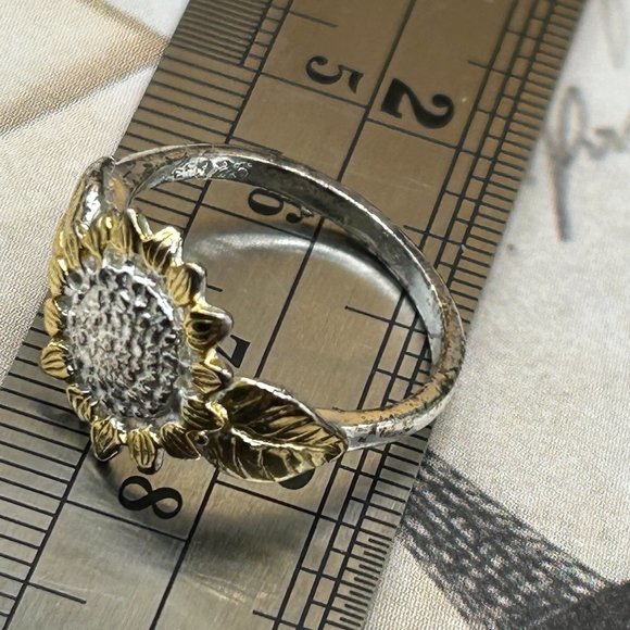 Sunflower Ring Marked 925 Sterling Silver Yellow Gold Overlay Flower Size 5.5 - Picture 7 of 12